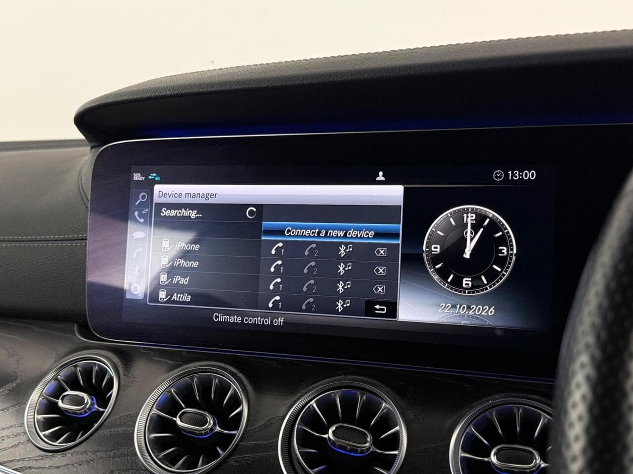 Mercedes-Benz E Class thumbnail Infotainment System