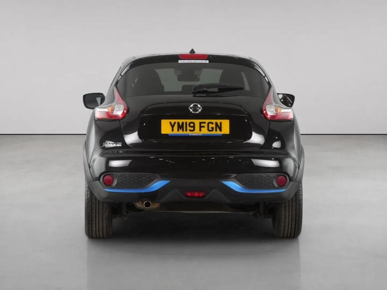 Nissan Juke thumbnail Rear
