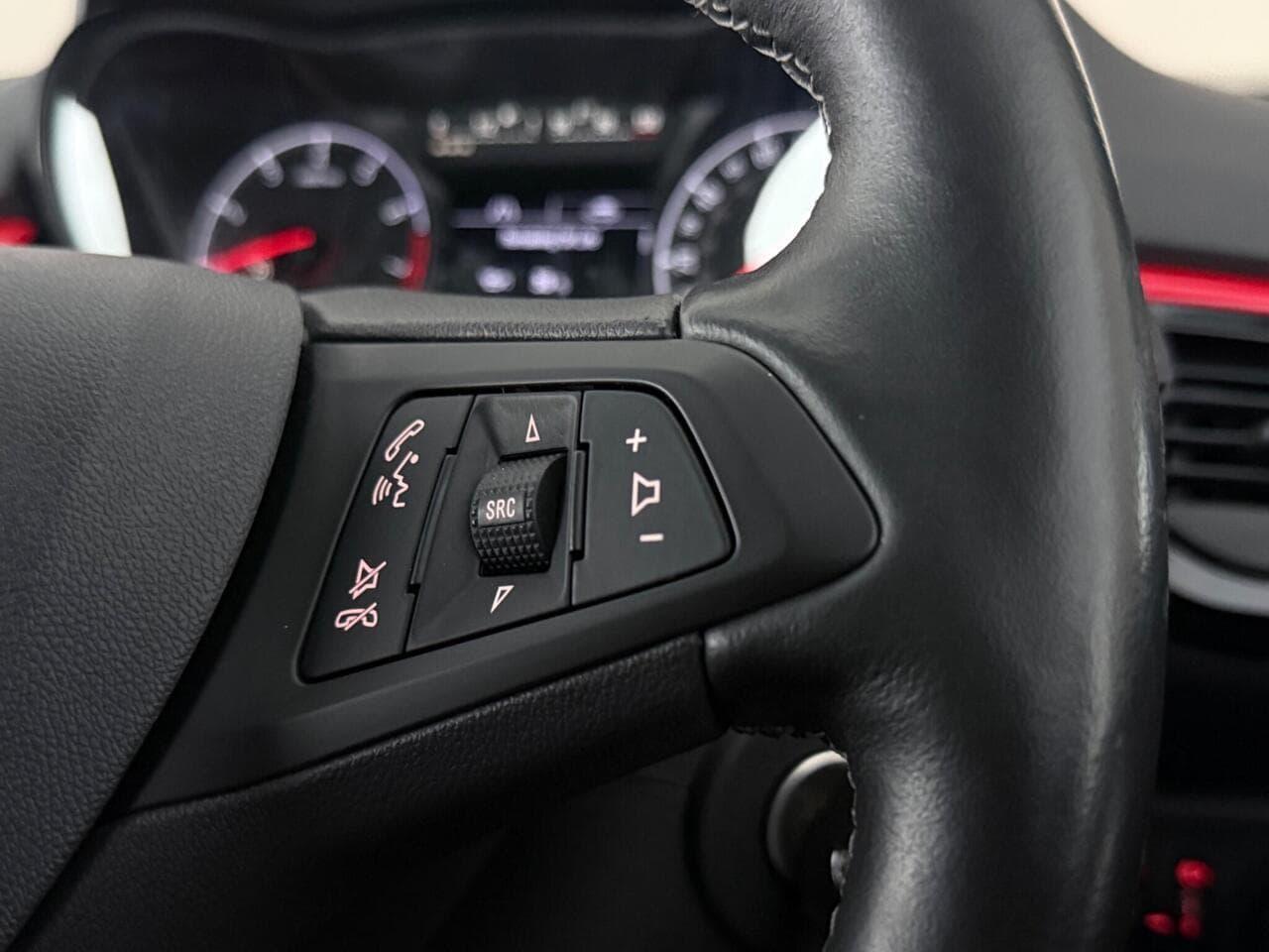 Vauxhall Corsa thumbnail Misc Controls