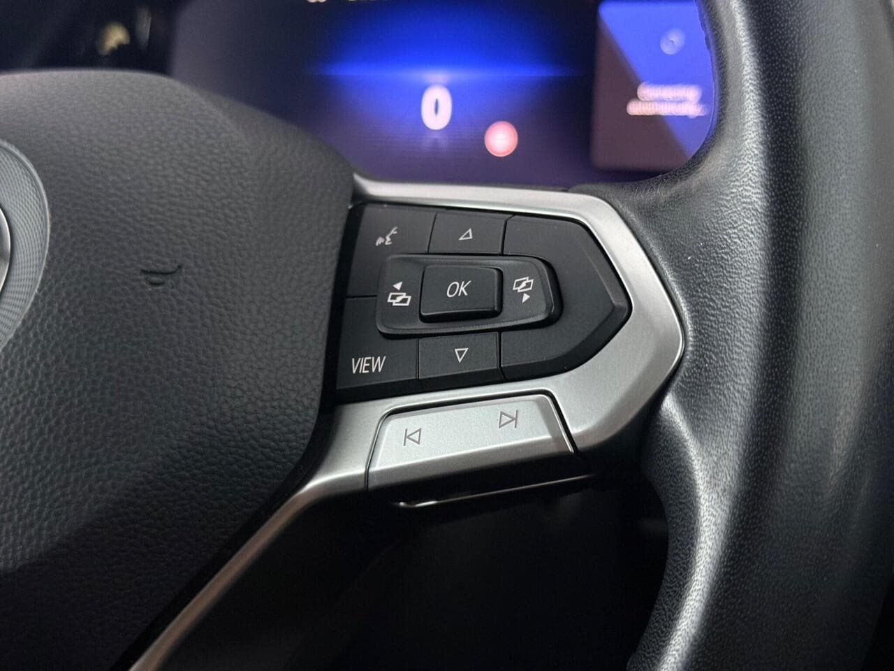 Volkswagen Golf thumbnail Misc Controls
