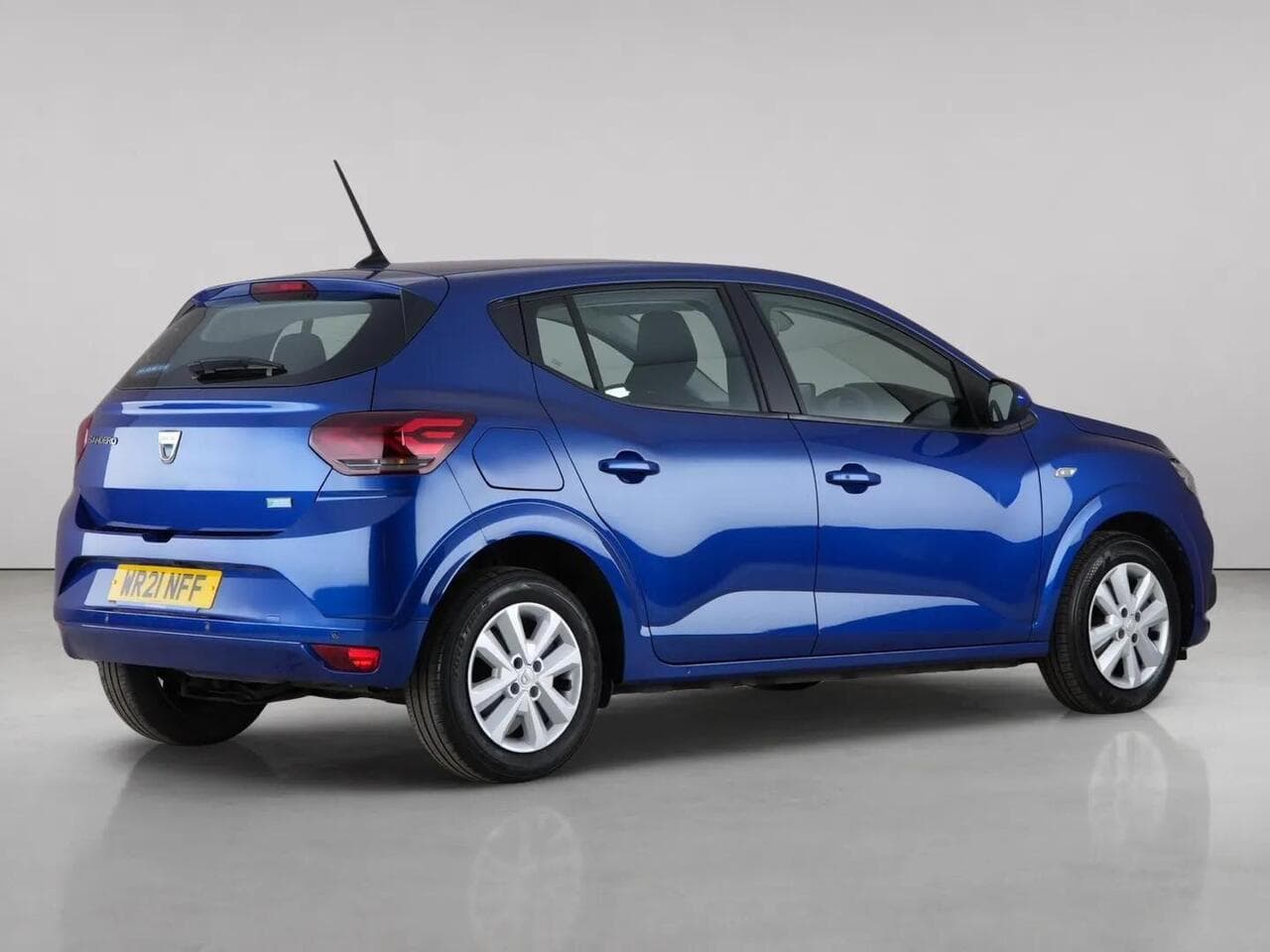 Dacia Sandero thumbnail Rear Right
