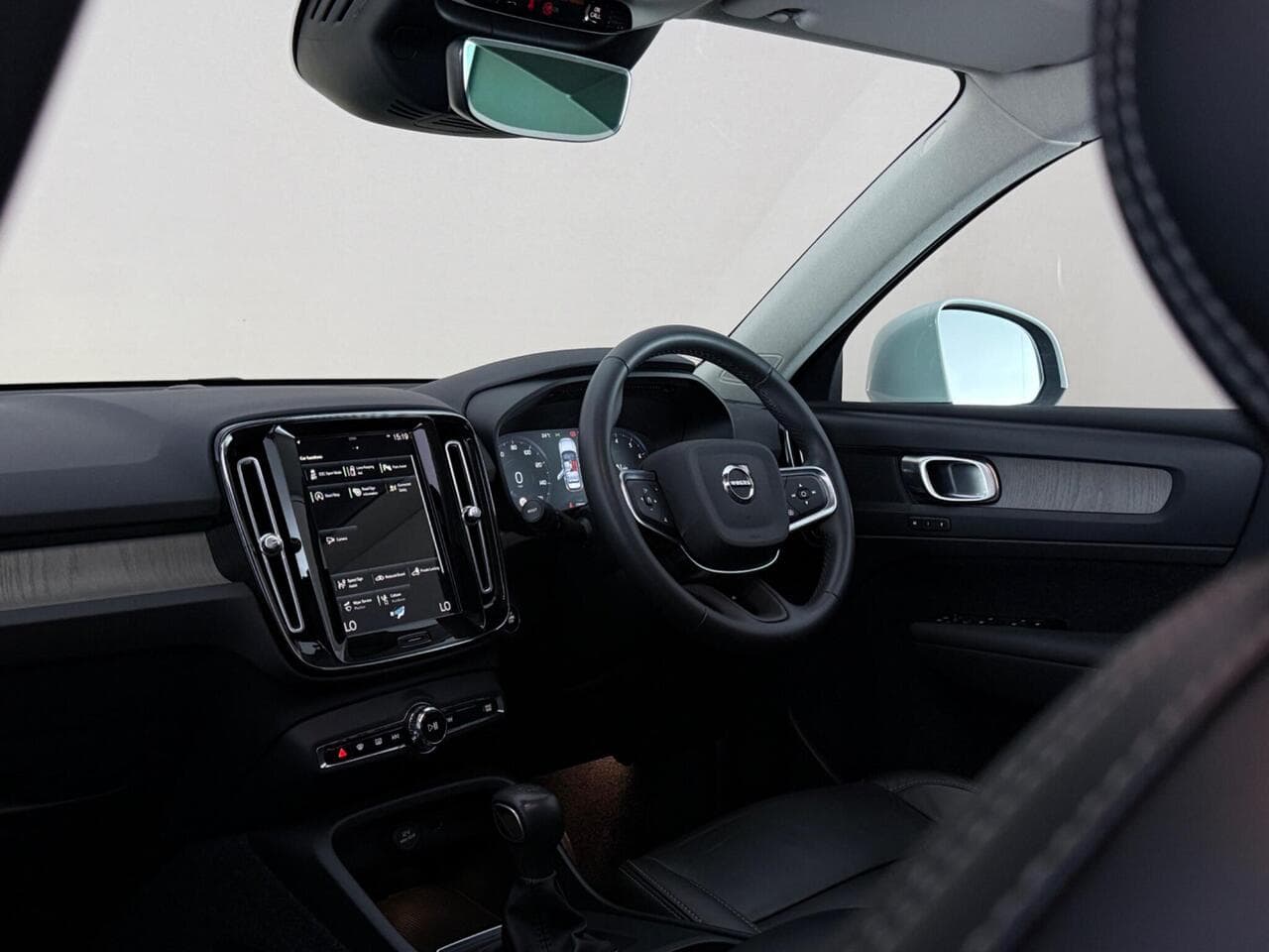 Volvo XC40 thumbnail Interior Front