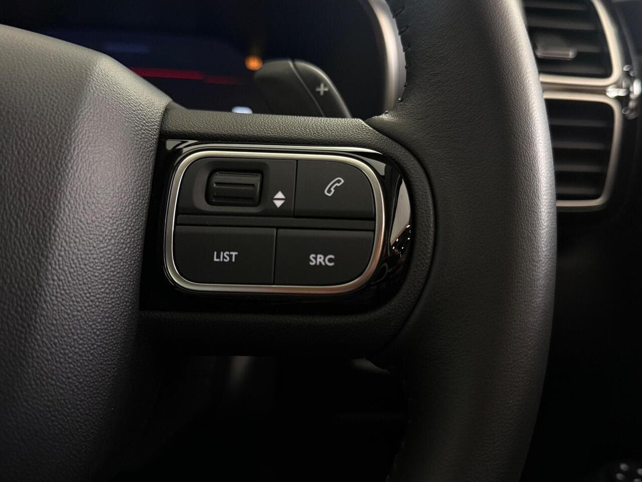 Citroen C5 Aircross thumbnail Misc Controls