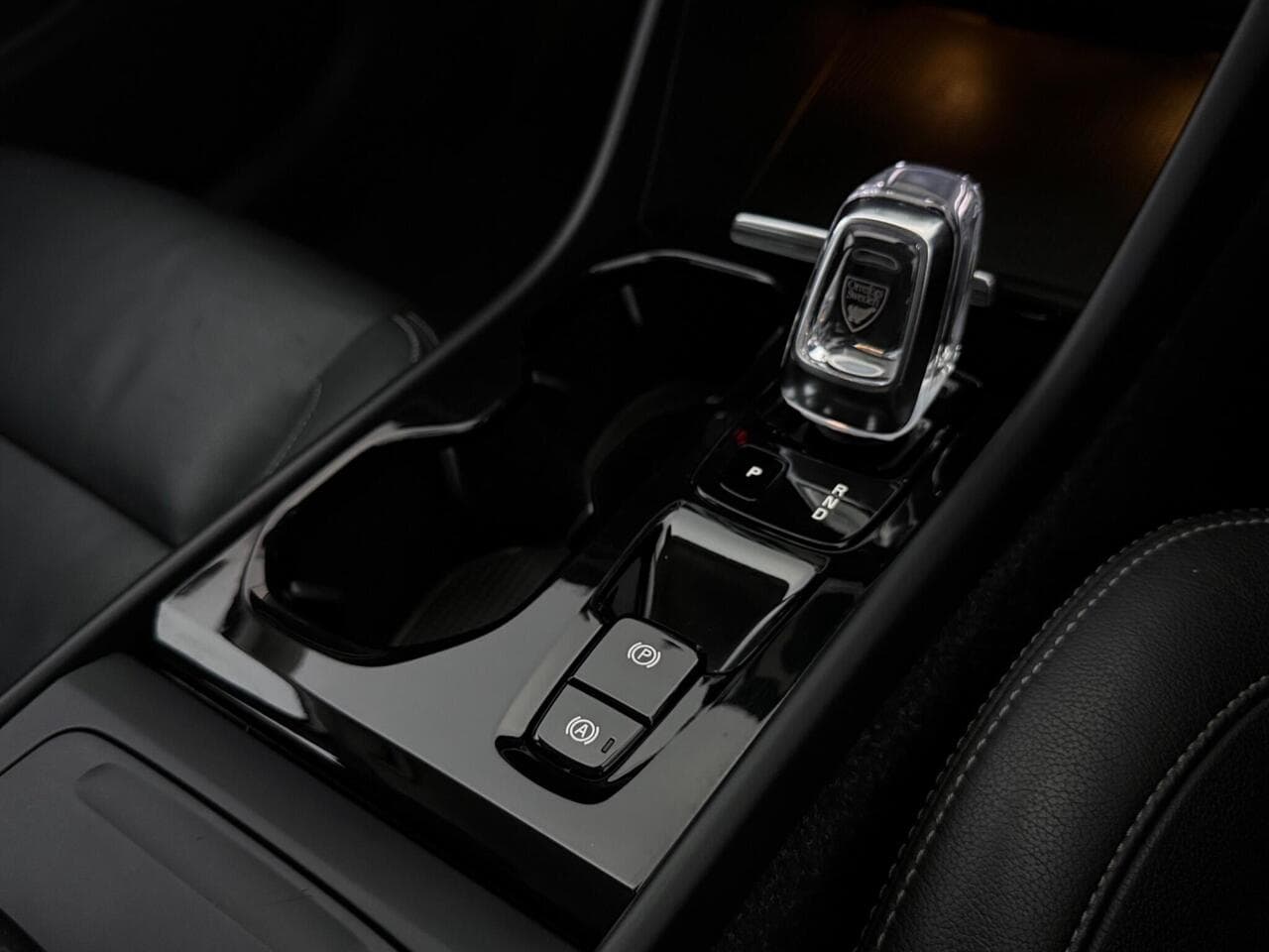 Volvo XC40 thumbnail Interior Front