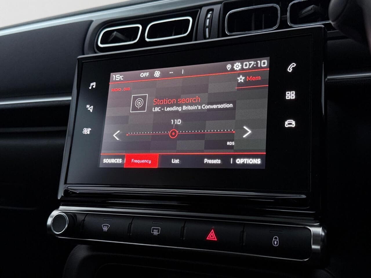 Citroen C3 thumbnail Infotainment System