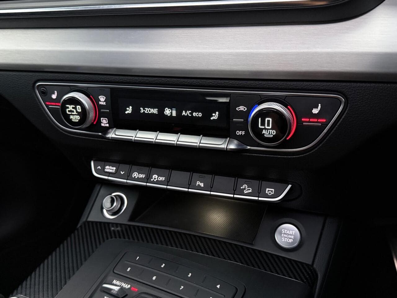 Audi Q5 thumbnail Infotainment System
