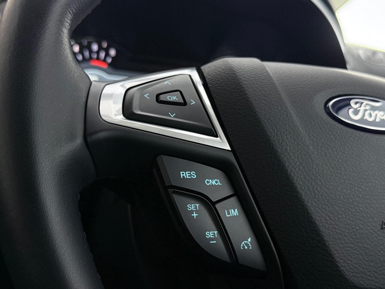 Ford Galaxy thumbnail Misc Controls