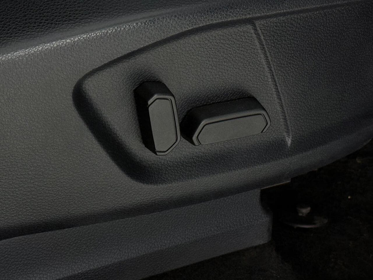 Ford Ranger thumbnail Misc Controls