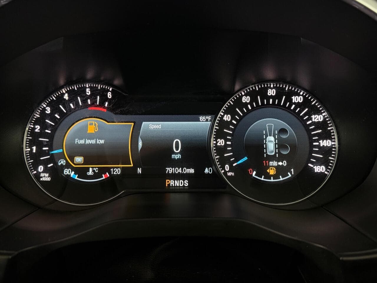 Ford Edge thumbnail Driver Instruments