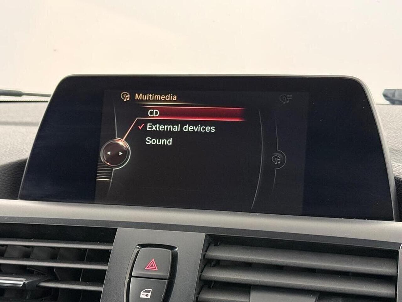 BMW 1 Series thumbnail Infotainment System