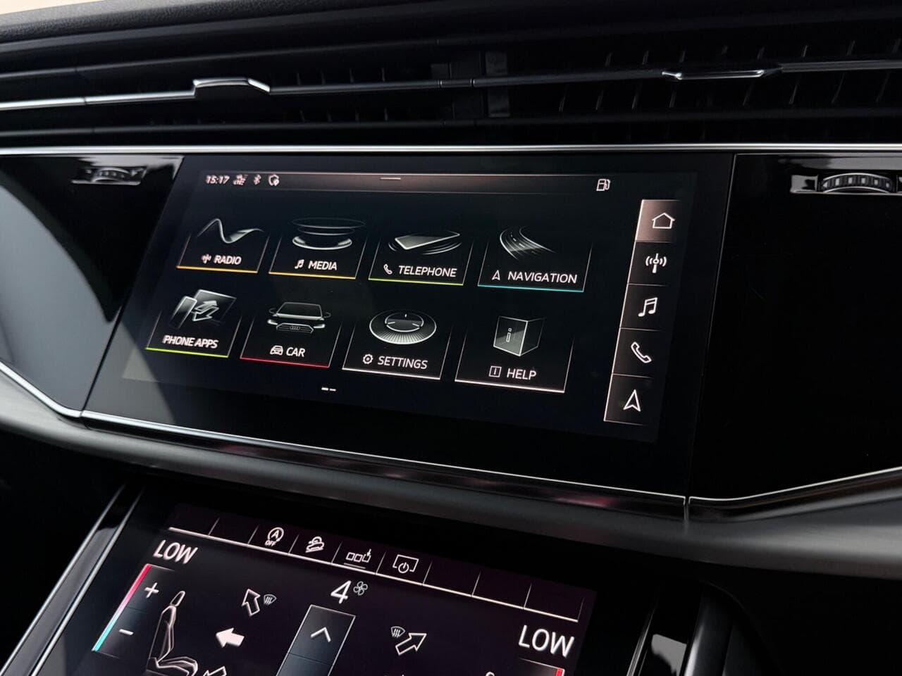 Audi Q8 thumbnail Infotainment System