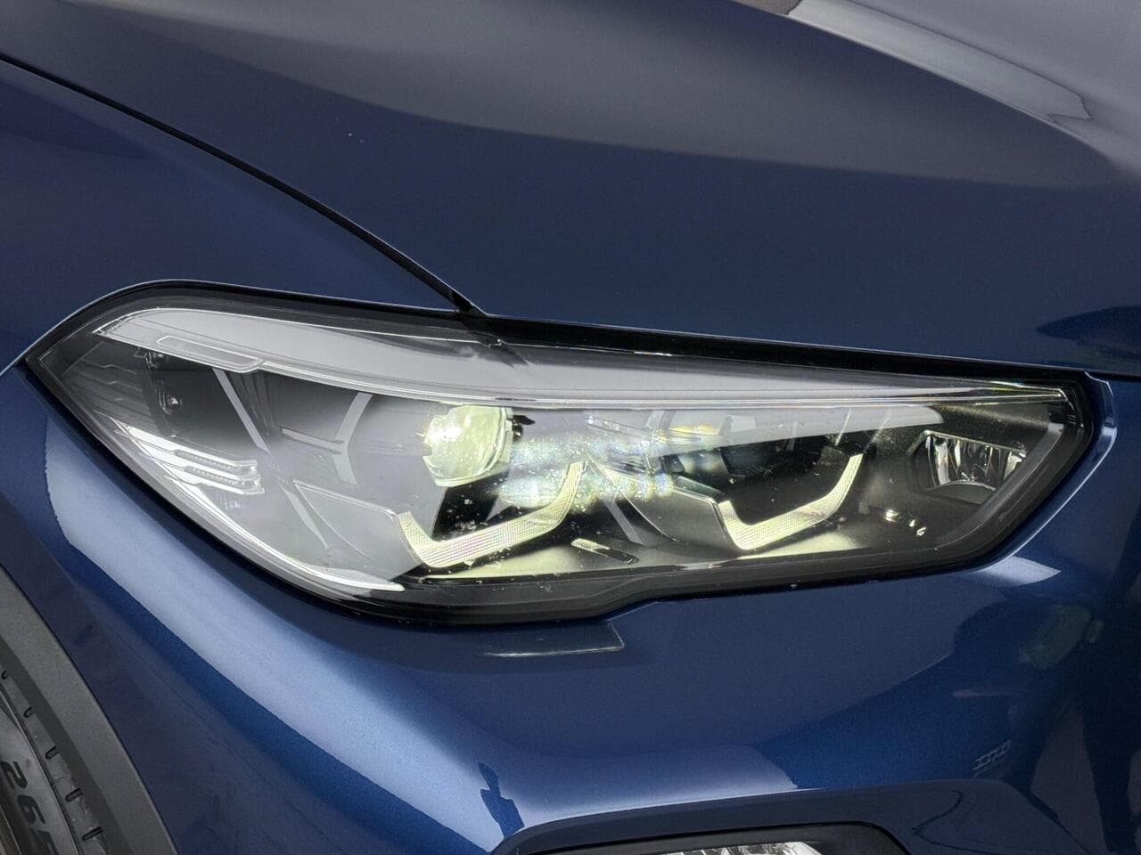 BMW X5 thumbnail Lights Front