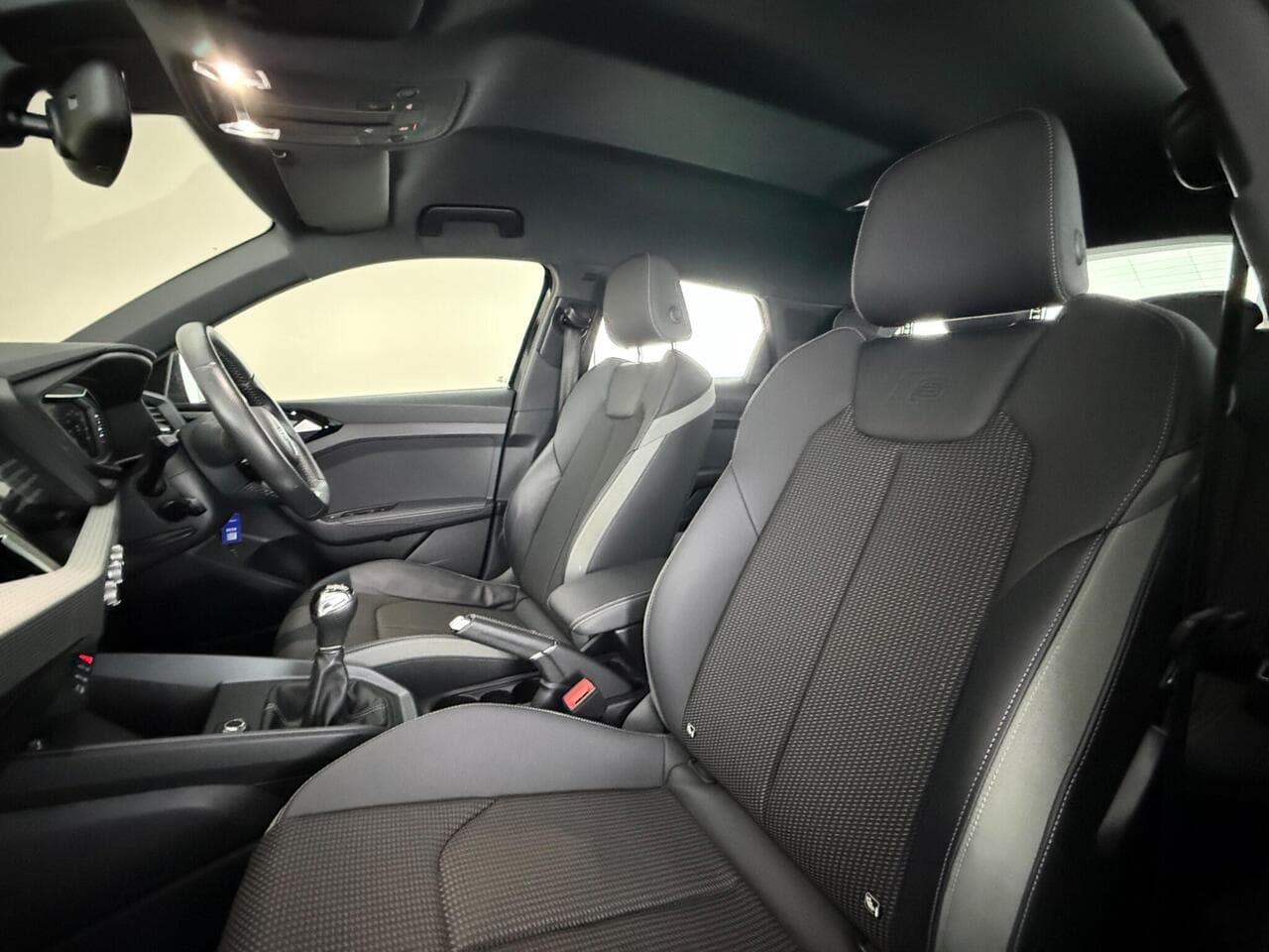 Audi A1 thumbnail Seat Front Passenger