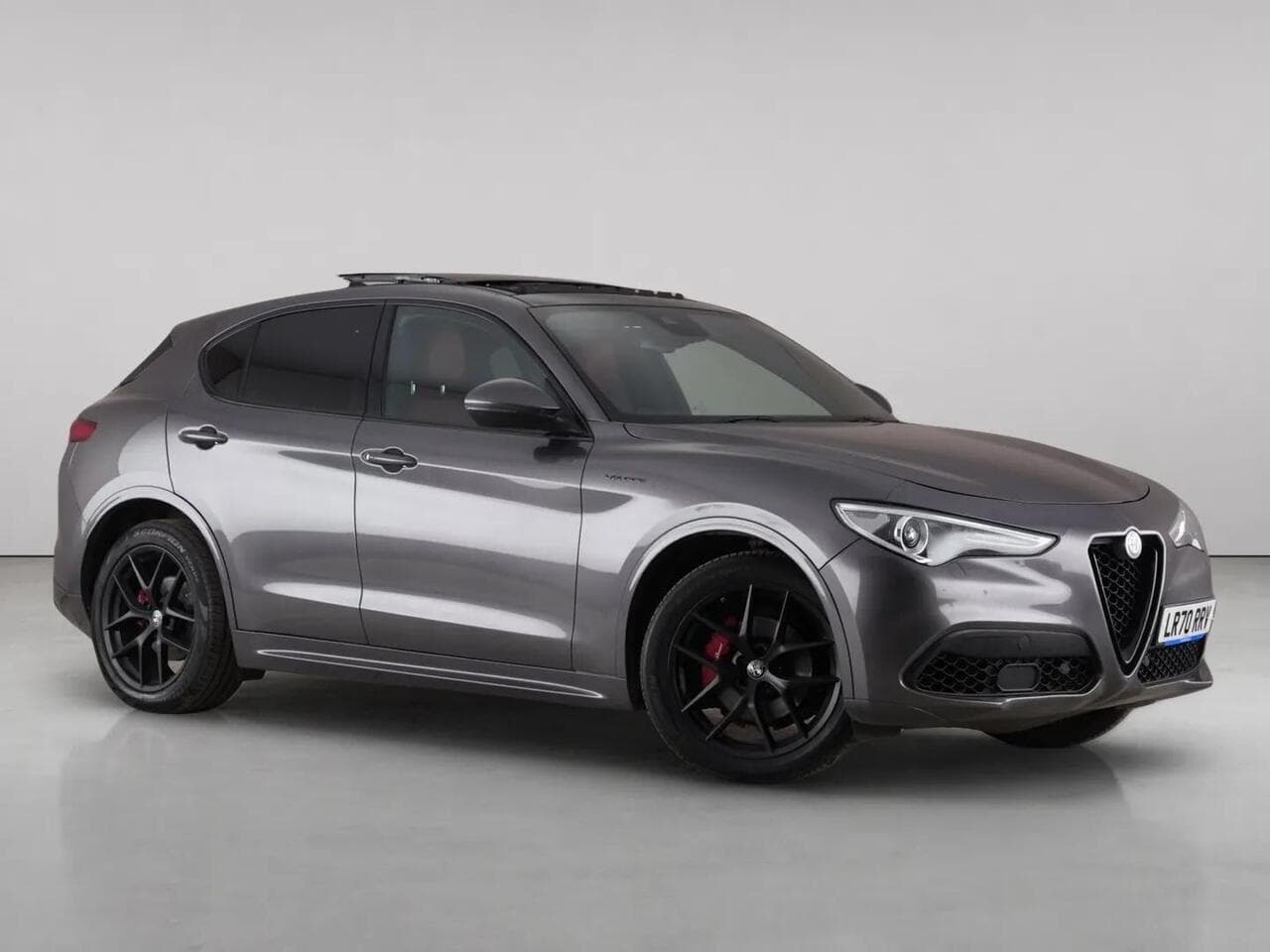 Alfa Romeo Stelvio - Alfa Romeo Stelvio 2.0T Veloce SUV 5dr Petrol Auto Q4 AWD Euro 6 (s/s) (280 ps)