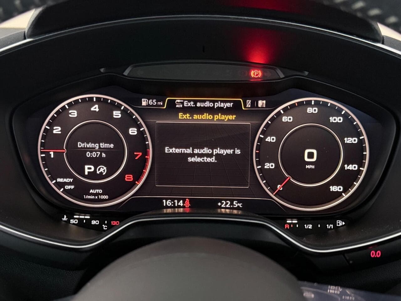 Audi TT thumbnail Driver Instruments