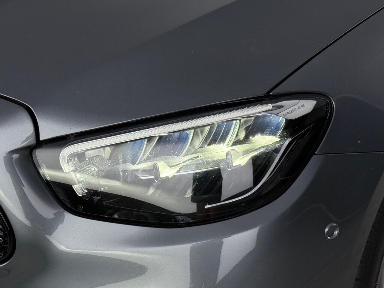 Mercedes-Benz E Class thumbnail Lights Front
