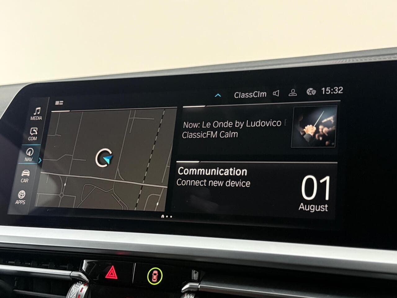 BMW 3 Series thumbnail Infotainment System