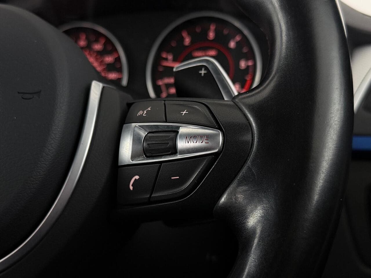 BMW 3 Series thumbnail Misc Controls