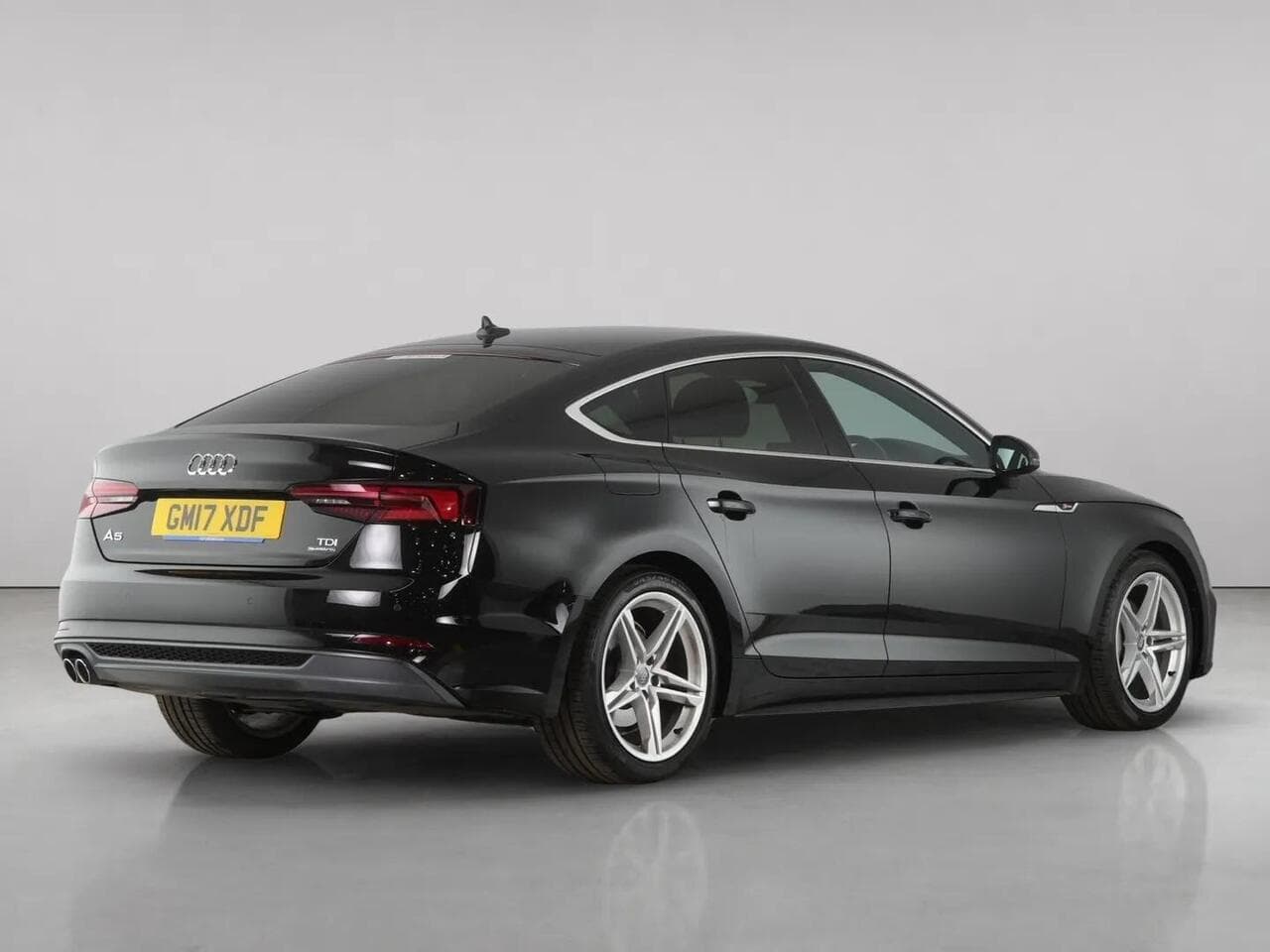 Audi A5 thumbnail Rear Right