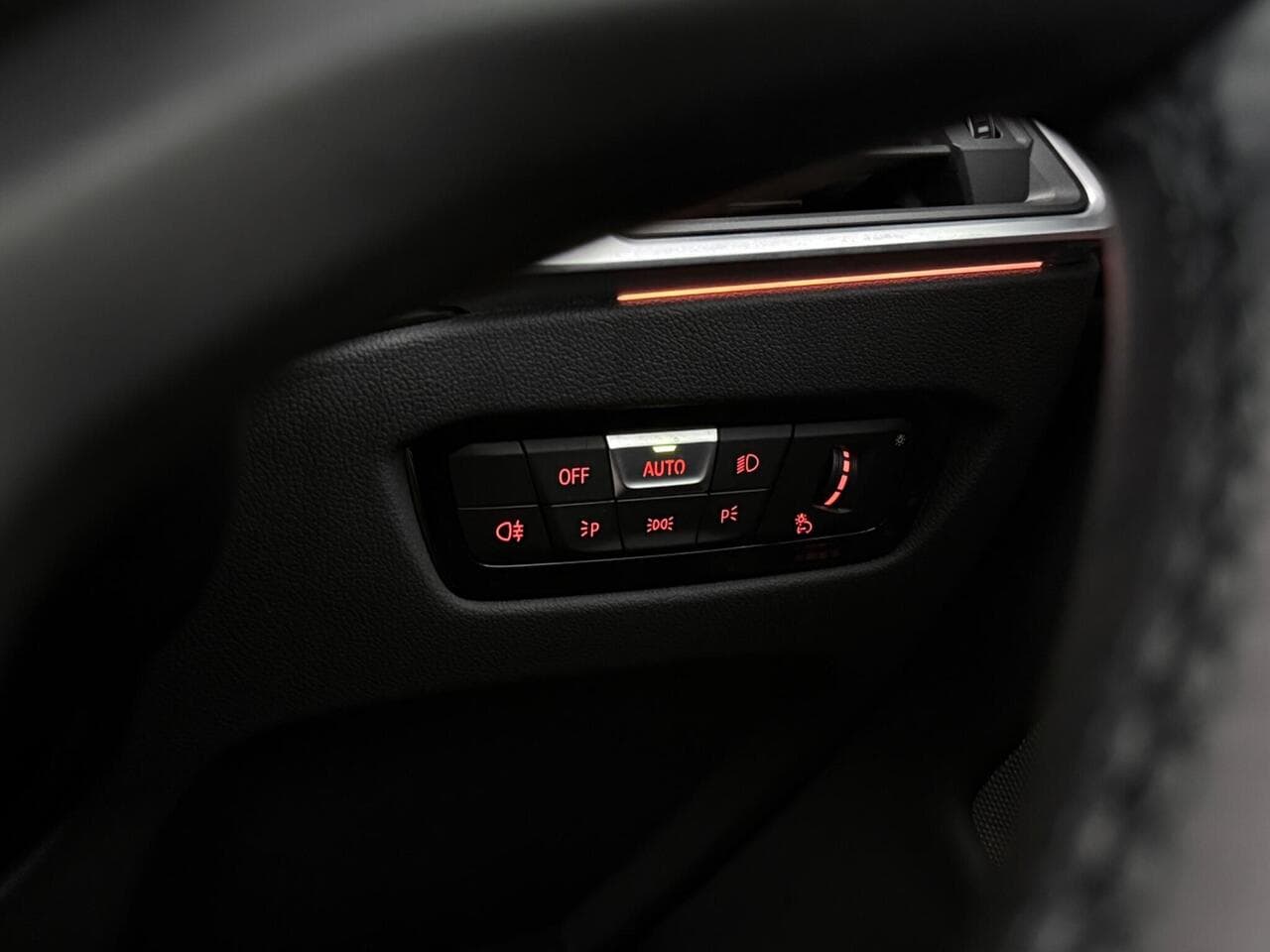 BMW 4 Series thumbnail Misc Controls