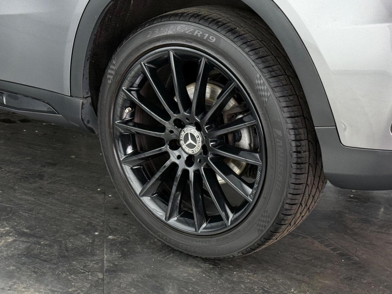 Mercedes-Benz GLA thumbnail Wheel