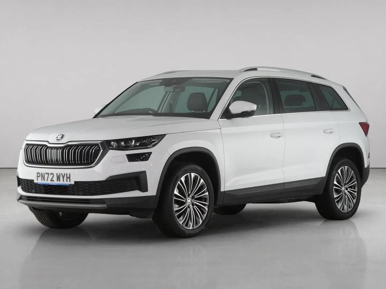 Skoda Kodiaq thumbnail Front Left