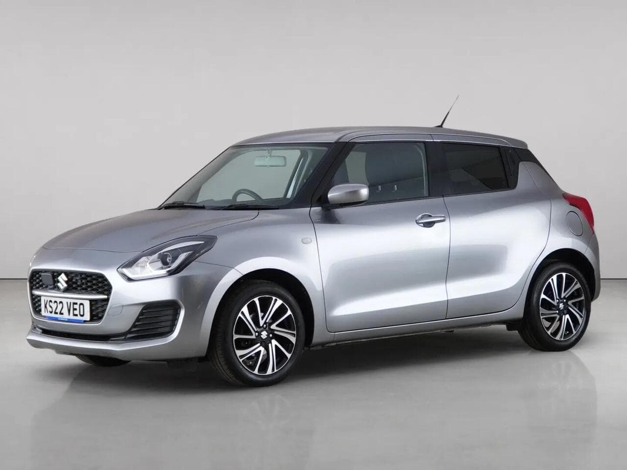 Suzuki Swift thumbnail Front Left