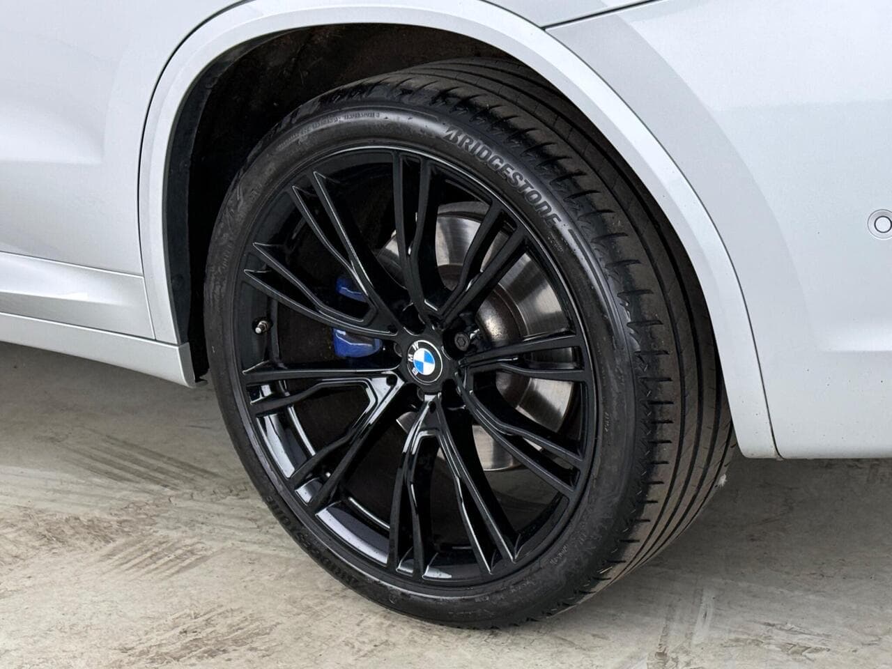 BMW X3 thumbnail Wheel