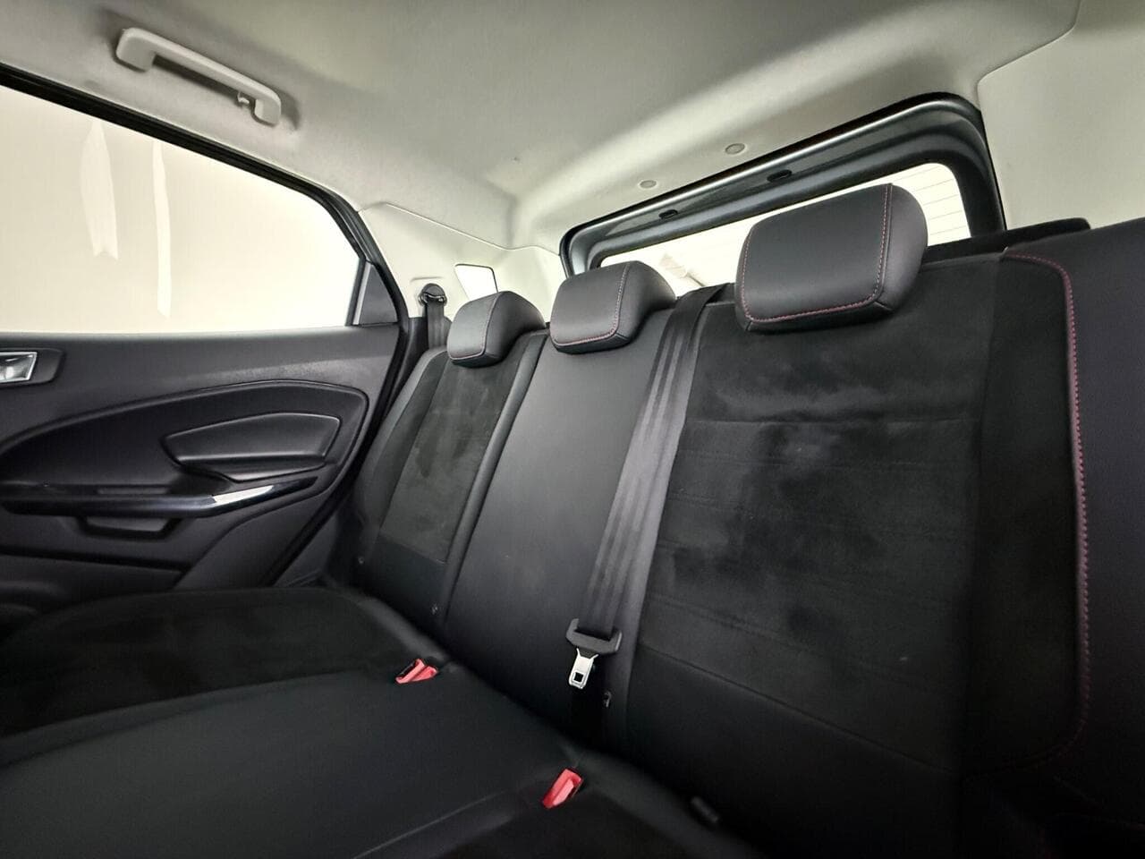 Ford EcoSport thumbnail Seats Rear