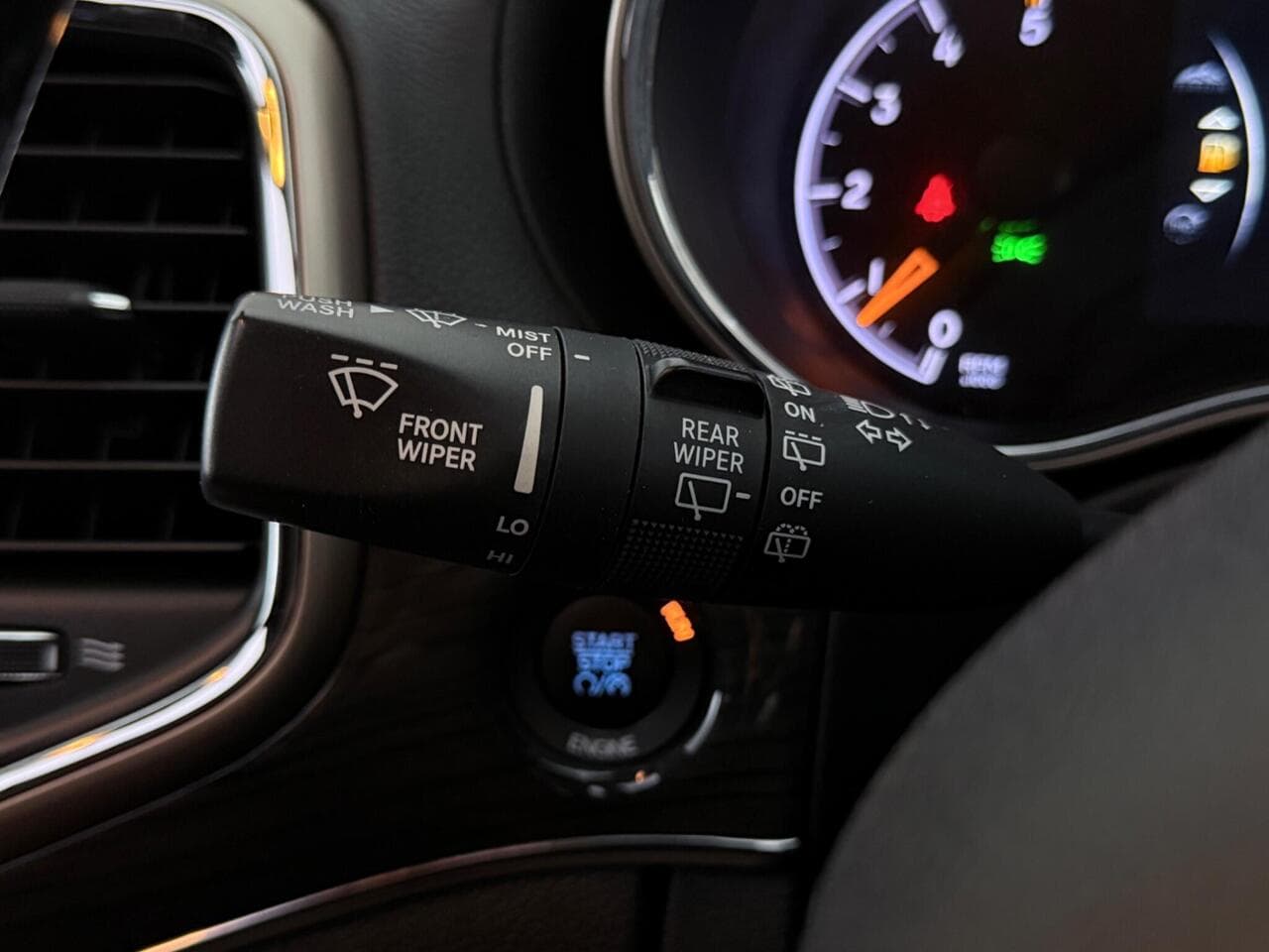 Jeep Grand Cherokee thumbnail Misc Controls