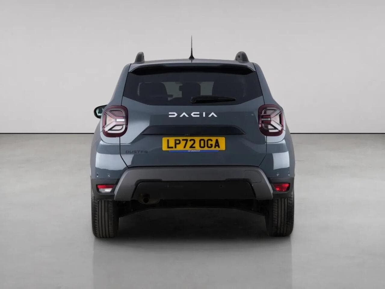 Dacia Duster thumbnail Rear