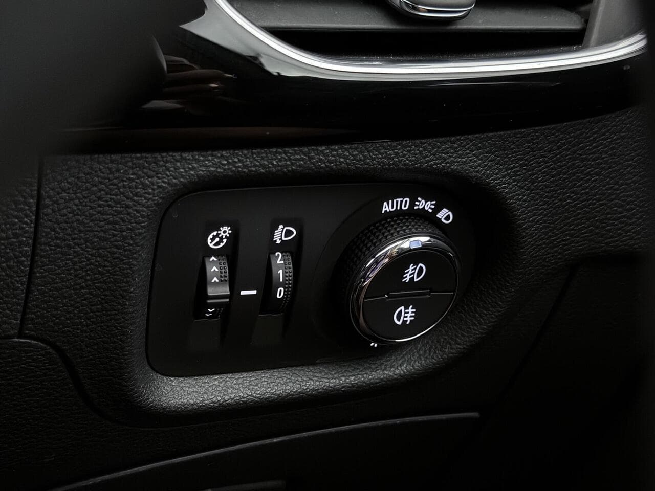 Vauxhall Astra thumbnail Misc Controls