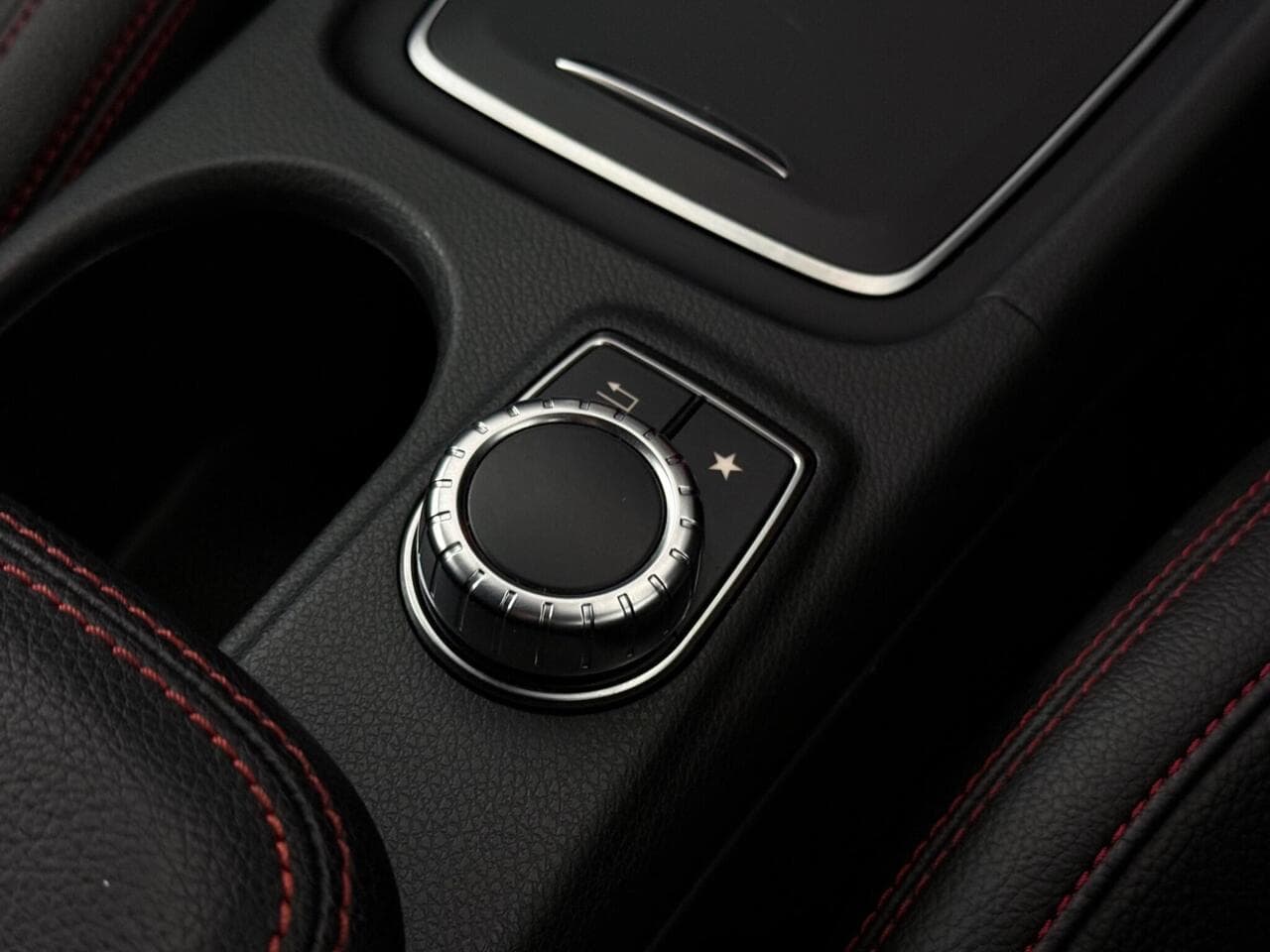 Mercedes-Benz A Class thumbnail Misc Controls