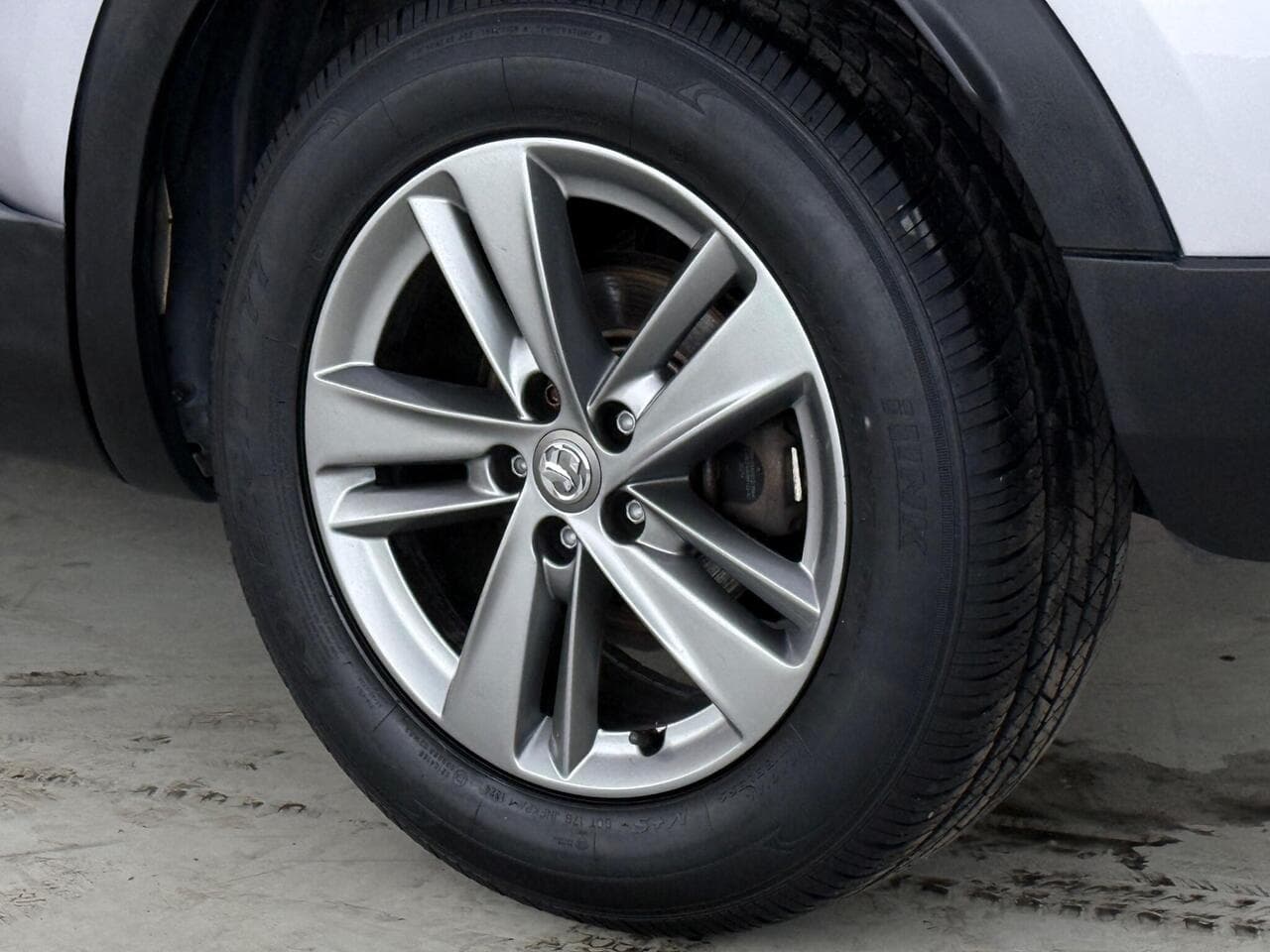 Vauxhall Grandland X thumbnail Wheel