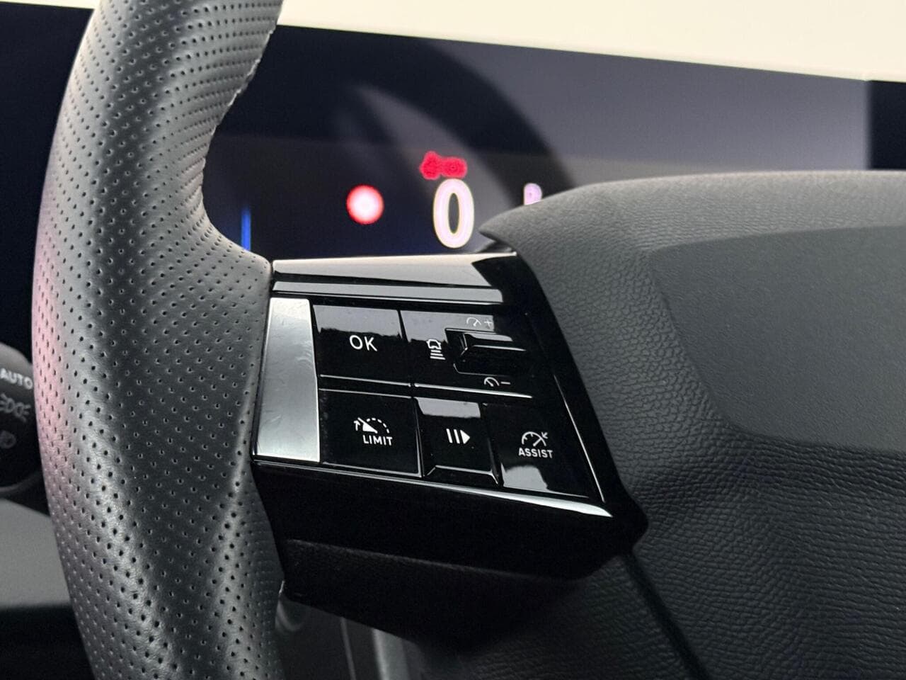 Vauxhall Astra thumbnail Misc Controls