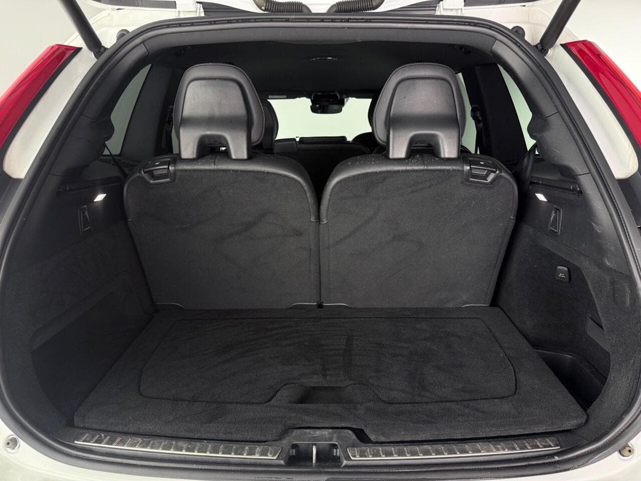 Volvo XC90 thumbnail Boot