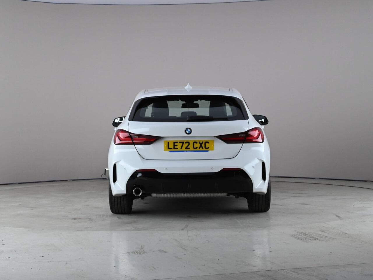 BMW 1 Series thumbnail Rear