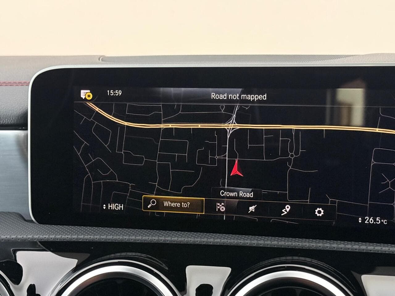 Mercedes-Benz CLA thumbnail Infotainment System
