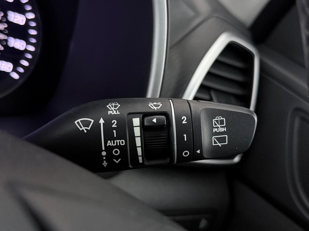 Hyundai TUCSON thumbnail Inconclusive
