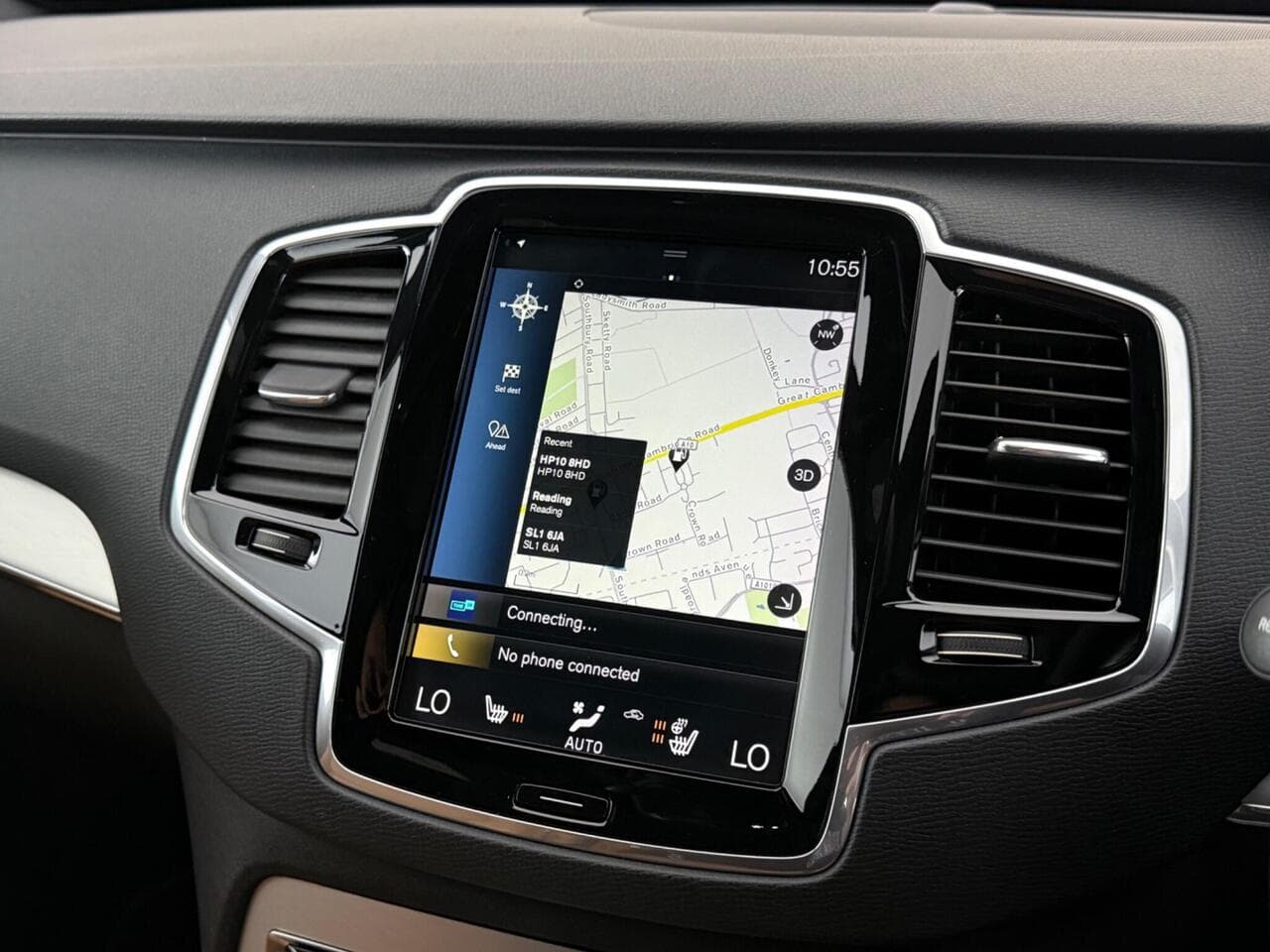 Volvo XC90 thumbnail Infotainment System