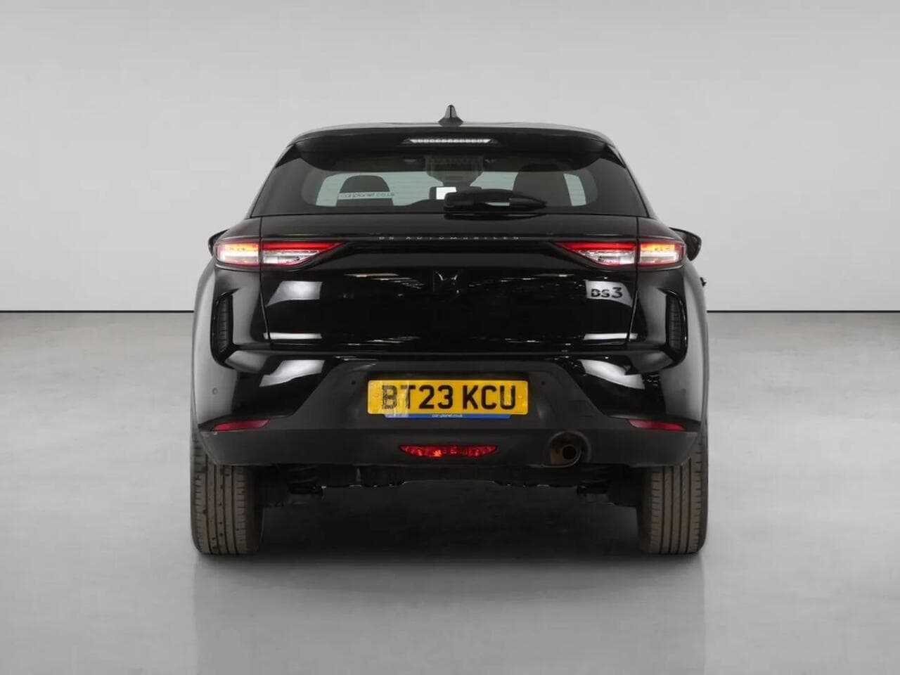 DS AUTOMOBILES DS 3 thumbnail Rear