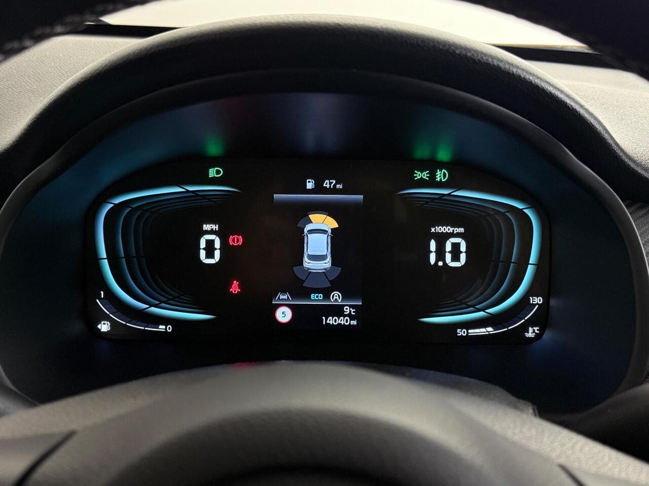 Kia Stonic thumbnail Driver Instruments