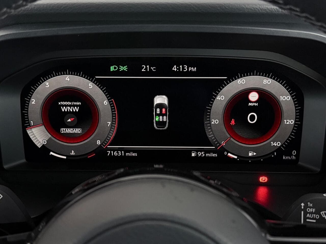 Nissan Qashqai thumbnail Driver Instruments