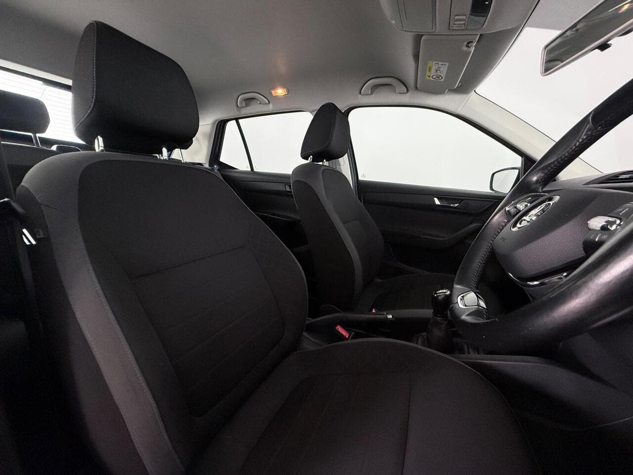Skoda Fabia thumbnail Seat Driver