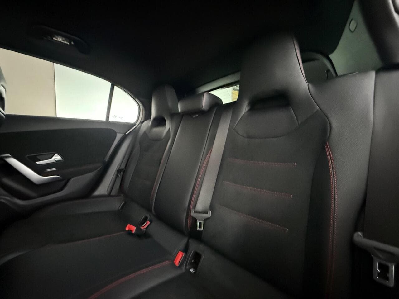 Mercedes-Benz A Class thumbnail Seats Rear