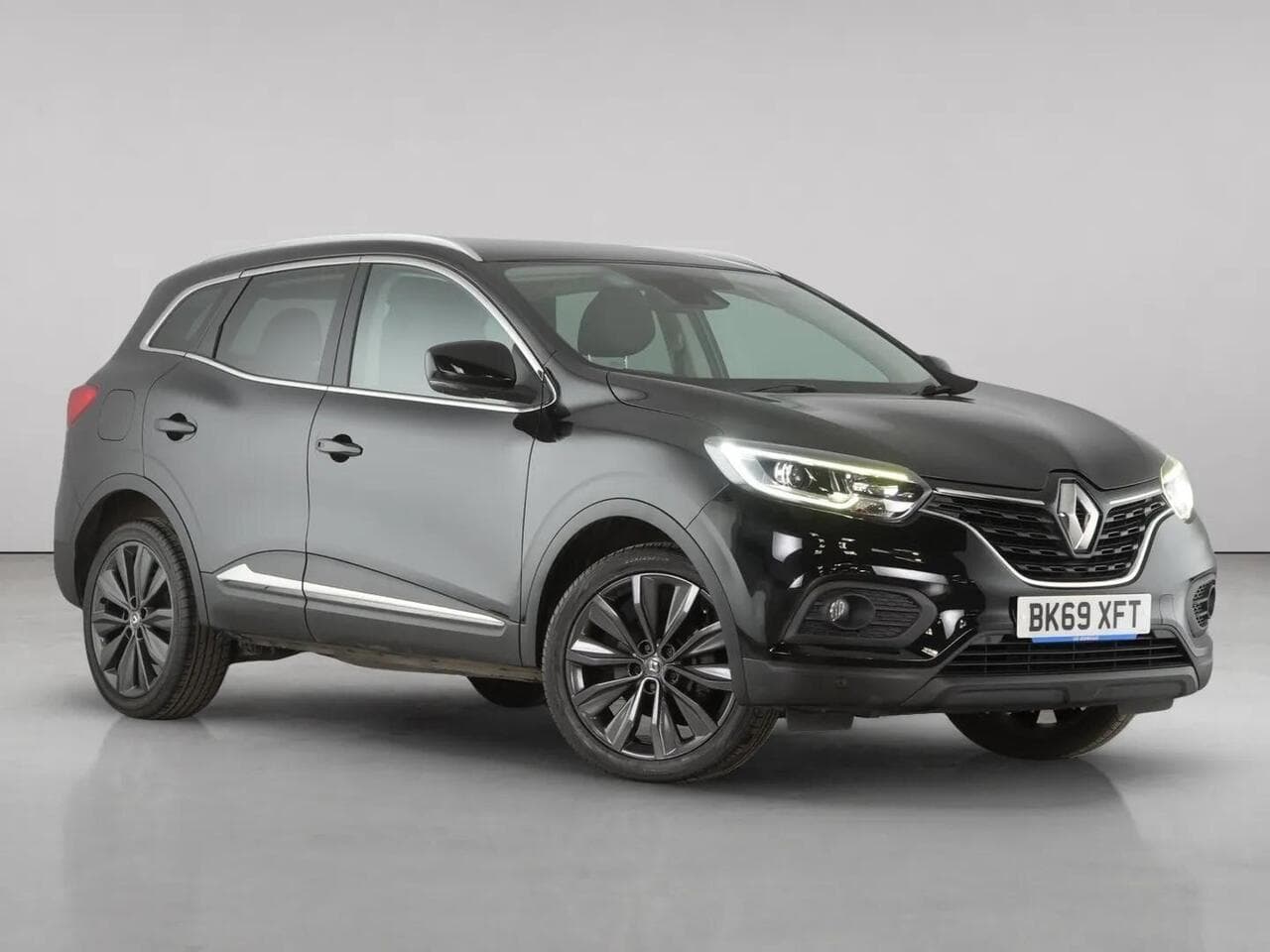 Renault Kadjar - Renault Kadjar 1.3 TCe Iconic SUV 5dr Petrol Manual Euro 6 (s/s) (140 ps)