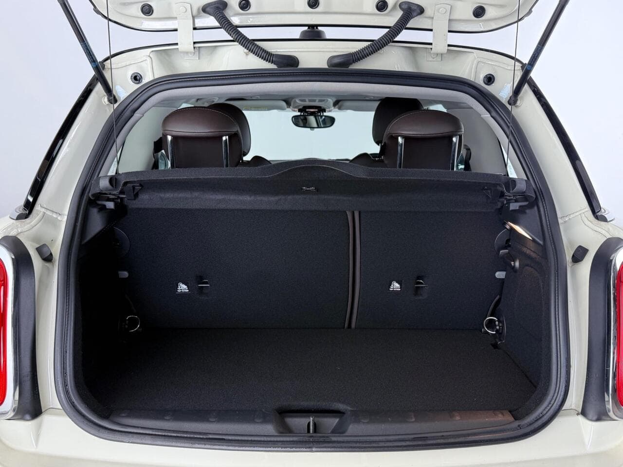 MINI Hatch thumbnail Boot