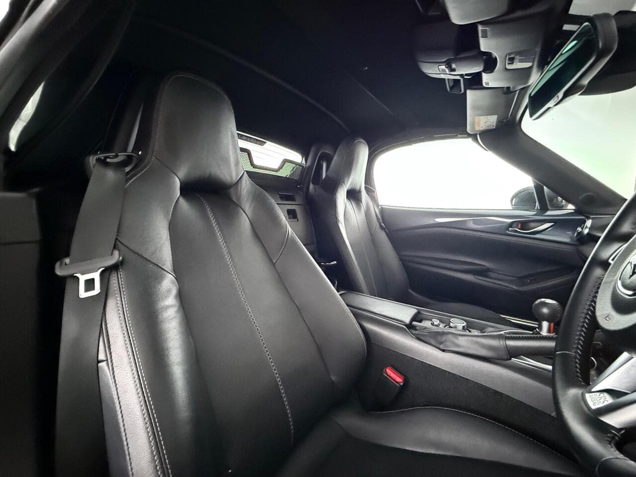 Mazda MX-5 thumbnail Seat Driver