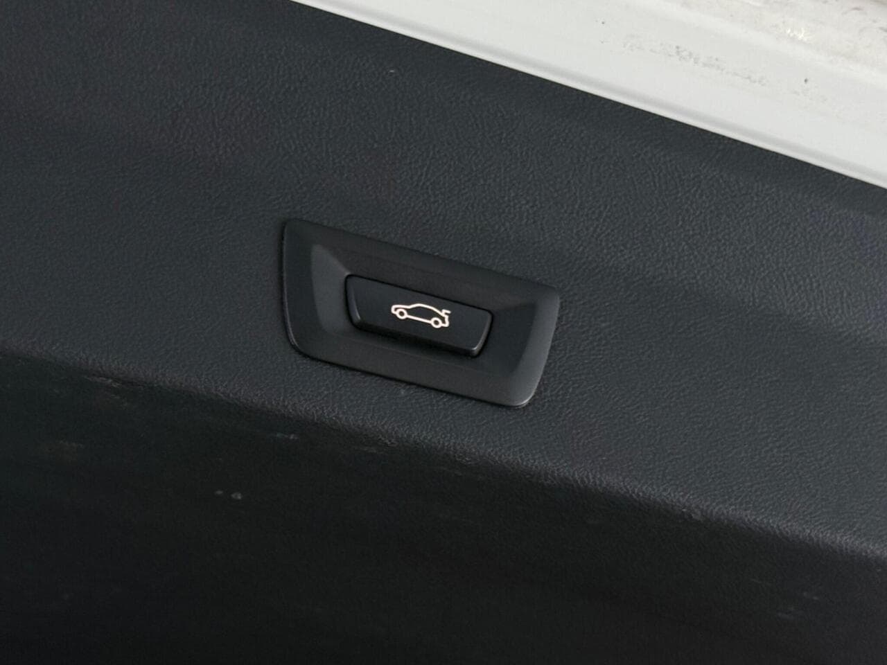 BMW X3 thumbnail Misc Controls