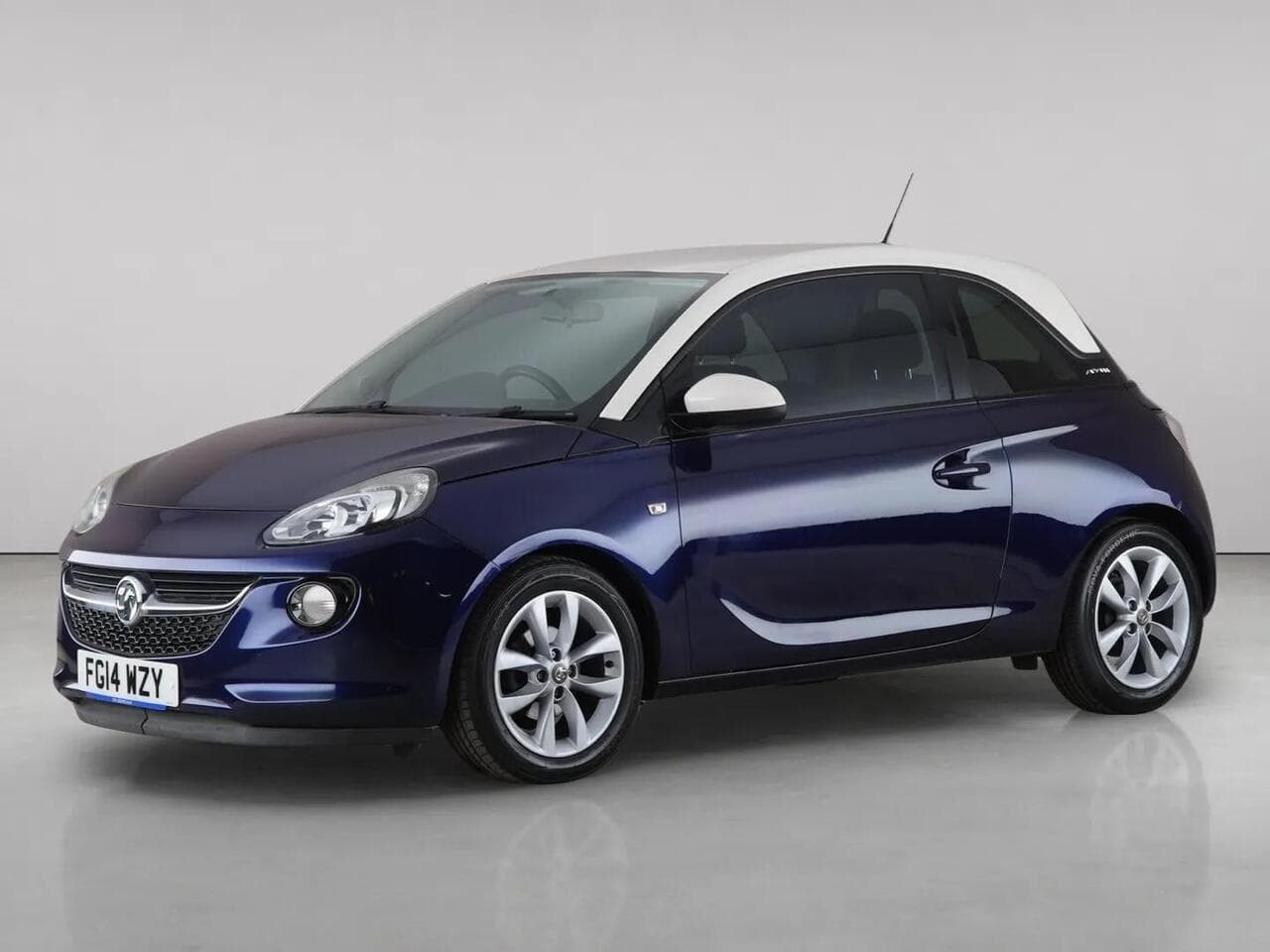 Vauxhall ADAM thumbnail Front Left